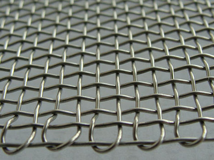 <a href=http://m.jngl8.com target='_blank'>軋花網</a>在石油鉆井平臺防護的應用案例 <a href=http://m.jngl8.com target='_blank'>軋花網</a>在石油鉆井平臺防護的應用案例